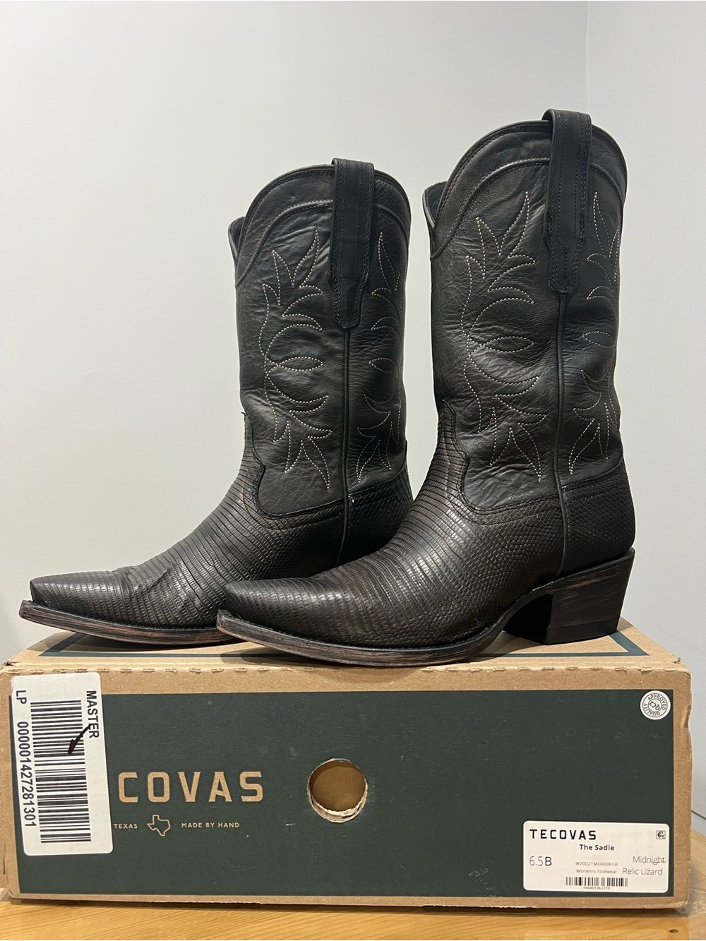 Tecovas  Sadie midnight Black Lizard Western Heeled boots